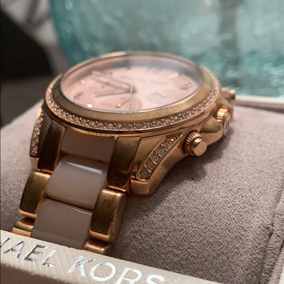Rose Gold Michael Kors Watch - Picture 5 of 7